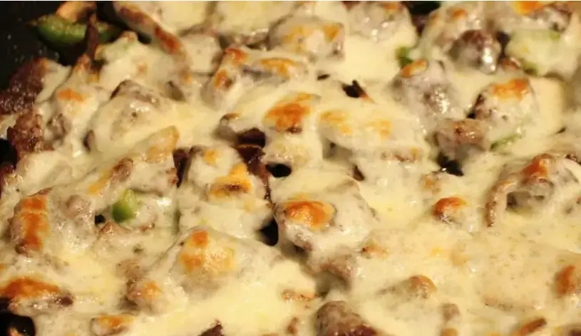 Poêlée de steak au fromage Keto Philly.